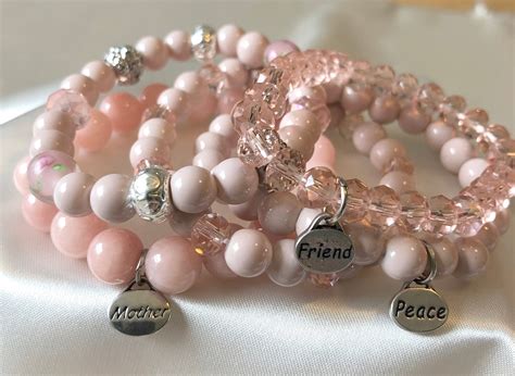 Pink Box: Bracelets 